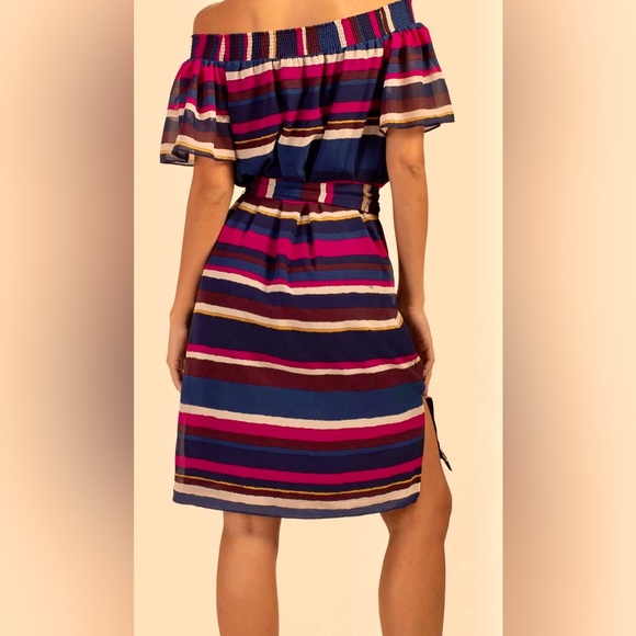NWT! Trina Turk women’s Lucent Dress off the shoulder with waste tie Size M - Picture 2 of 4